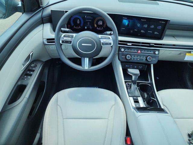 new 2025 Hyundai Tucson car