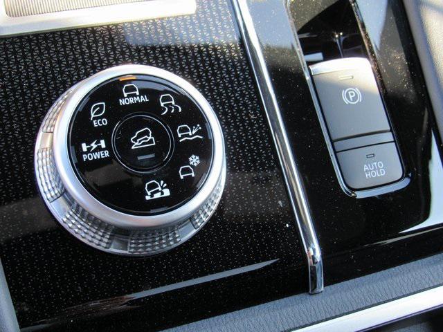 new 2025 Mitsubishi Outlander PHEV car, priced at $41,245