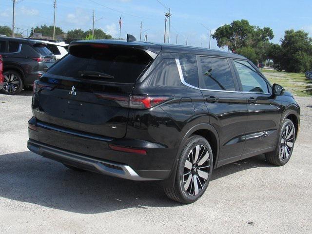 new 2025 Mitsubishi Outlander car, priced at $26,255