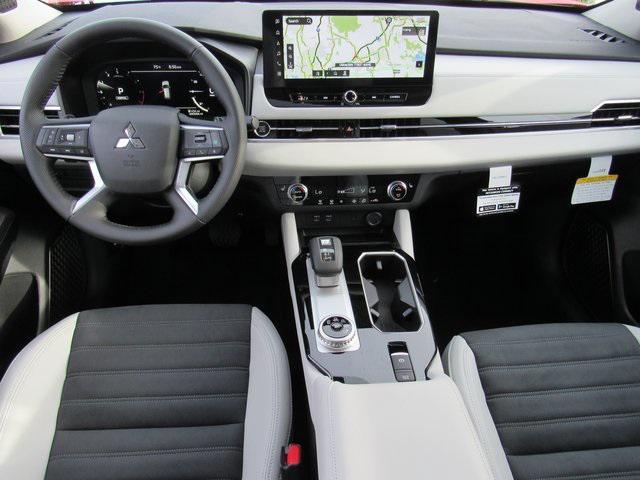 new 2025 Mitsubishi Outlander car, priced at $31,795