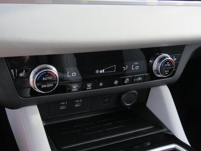 new 2025 Mitsubishi Outlander car, priced at $31,795