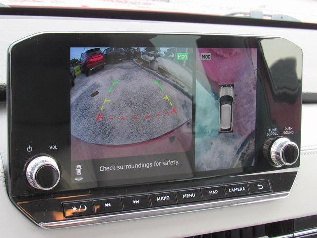 used 2023 Mitsubishi Outlander PHEV car, priced at $27,793