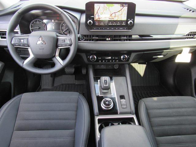 used 2024 Mitsubishi Outlander car, priced at $25,699