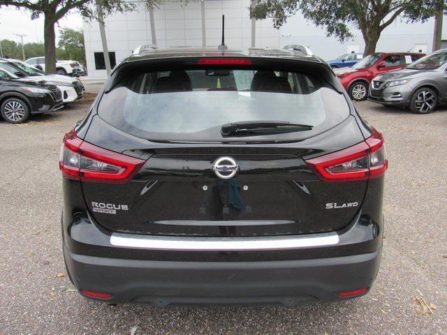 used 2022 Nissan Rogue Sport car, priced at $20,859