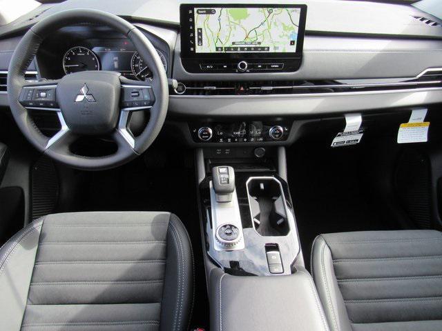new 2025 Mitsubishi Outlander car, priced at $26,255