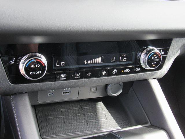 new 2025 Mitsubishi Outlander PHEV car, priced at $37,975