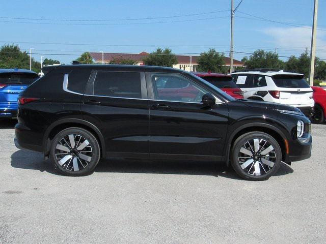 new 2025 Mitsubishi Outlander car, priced at $25,205
