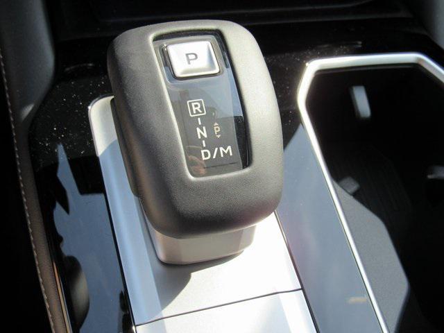 new 2025 Mitsubishi Outlander car, priced at $25,205