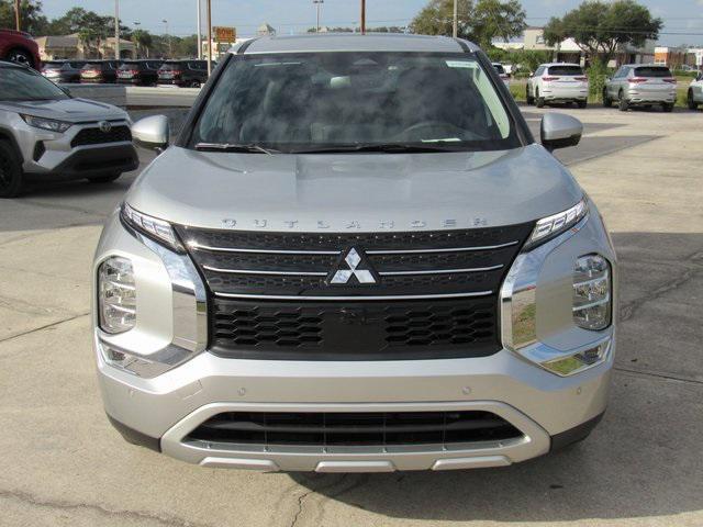 new 2024 Mitsubishi Outlander car, priced at $26,560