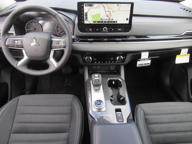 new 2025 Mitsubishi Outlander car, priced at $30,365