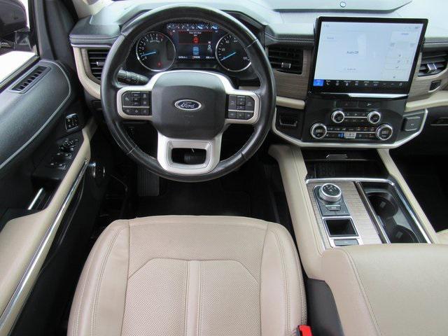 used 2023 Ford Expedition car, priced at $42,996