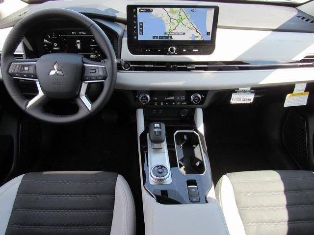 new 2025 Mitsubishi Outlander car, priced at $31,795