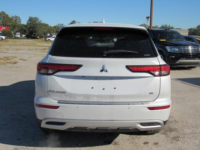 new 2024 Mitsubishi Outlander car, priced at $26,460