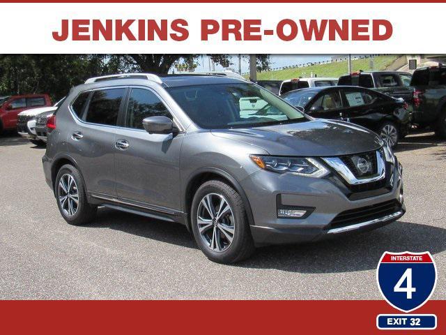 used 2017 Nissan Rogue car