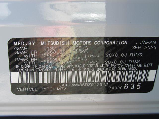 new 2024 Mitsubishi Outlander car, priced at $29,465