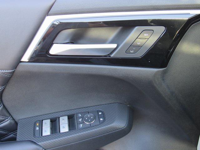 new 2025 Mitsubishi Outlander PHEV car, priced at $39,970