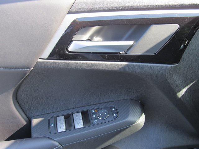 new 2025 Mitsubishi Outlander car, priced at $26,700