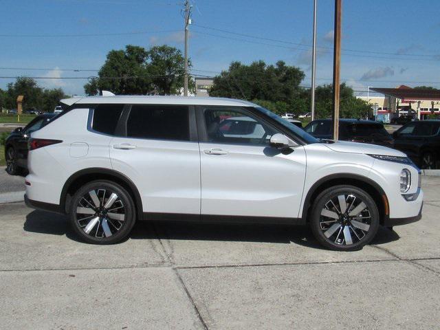 new 2025 Mitsubishi Outlander car, priced at $26,700