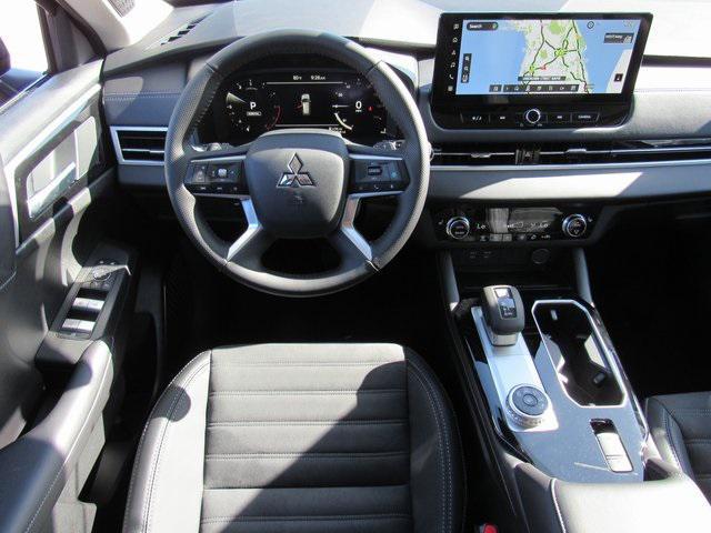 new 2025 Mitsubishi Outlander car, priced at $29,345