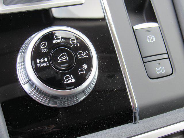 new 2025 Mitsubishi Outlander PHEV car, priced at $32,615