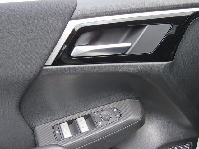 new 2025 Mitsubishi Outlander PHEV car, priced at $33,615