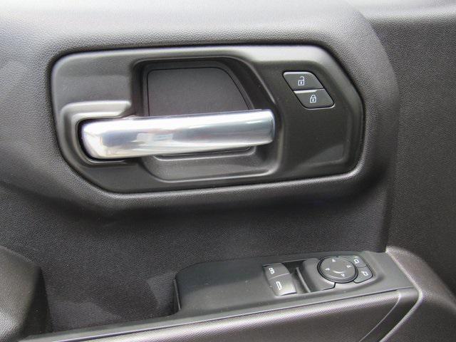 used 2024 Chevrolet Silverado 1500 car, priced at $31,991