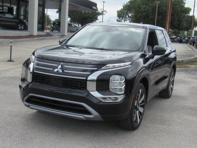 new 2025 Mitsubishi Outlander car, priced at $30,040