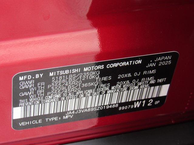 new 2025 Mitsubishi Outlander car, priced at $29,375