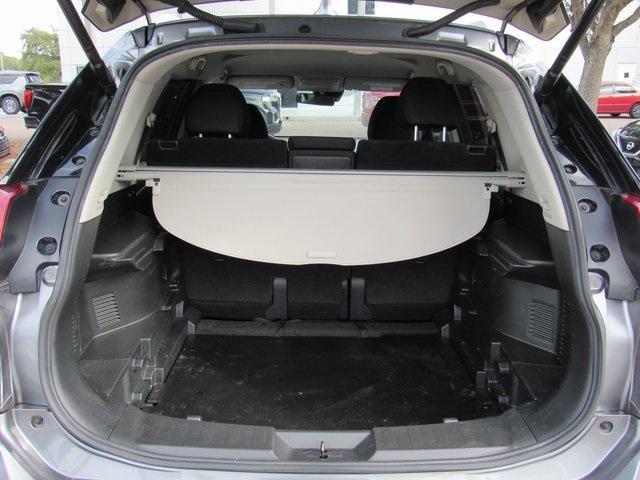 used 2020 Nissan Rogue car, priced at $10,987