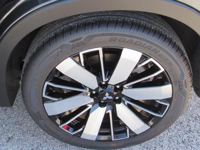 new 2025 Mitsubishi Outlander car, priced at $31,445