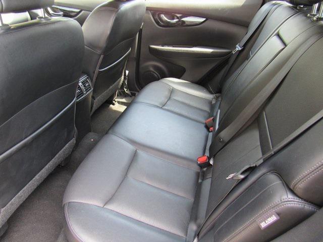 used 2022 Nissan Rogue Sport car, priced at $21,817