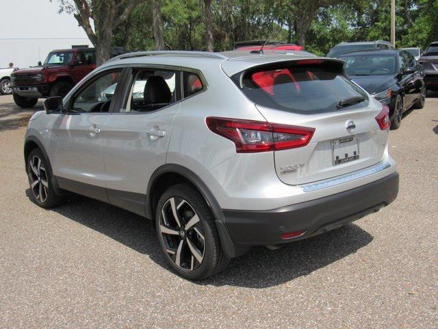 used 2022 Nissan Rogue Sport car, priced at $21,236