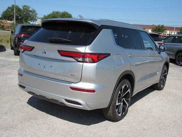 new 2024 Mitsubishi Outlander car, priced at $29,675