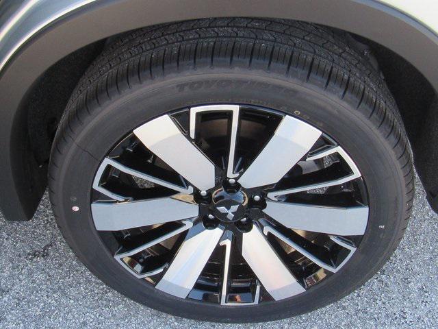 new 2025 Mitsubishi Outlander car, priced at $31,150
