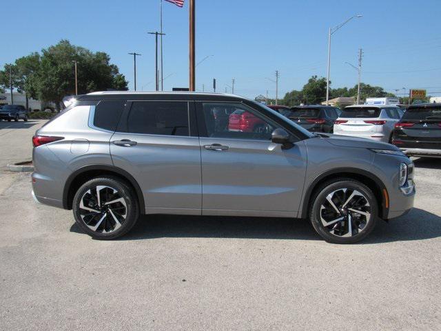 new 2024 Mitsubishi Outlander car, priced at $30,440