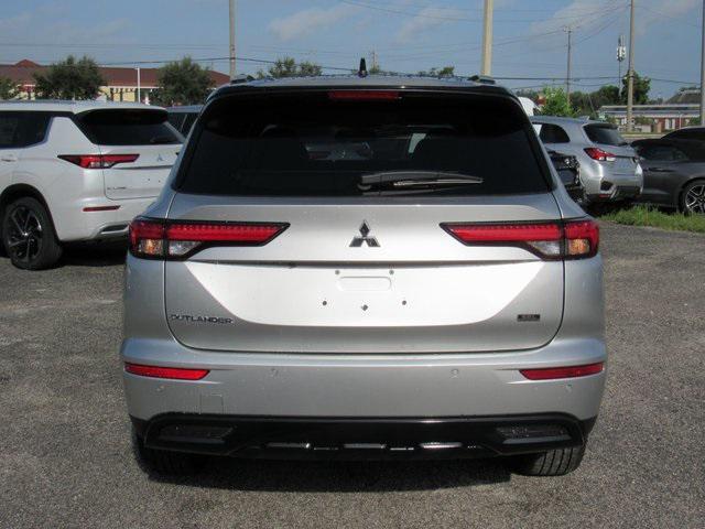 new 2024 Mitsubishi Outlander car, priced at $29,855