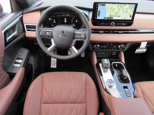 new 2025 Mitsubishi Outlander car, priced at $35,130