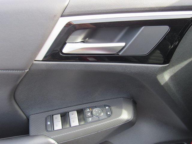 new 2025 Mitsubishi Outlander car, priced at $26,700