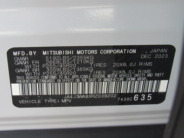 new 2024 Mitsubishi Outlander car, priced at $31,575