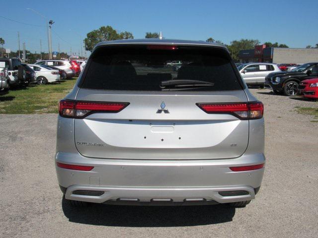 new 2024 Mitsubishi Outlander car, priced at $26,515