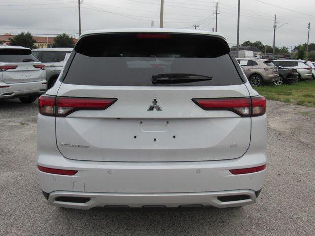 new 2024 Mitsubishi Outlander car, priced at $27,110