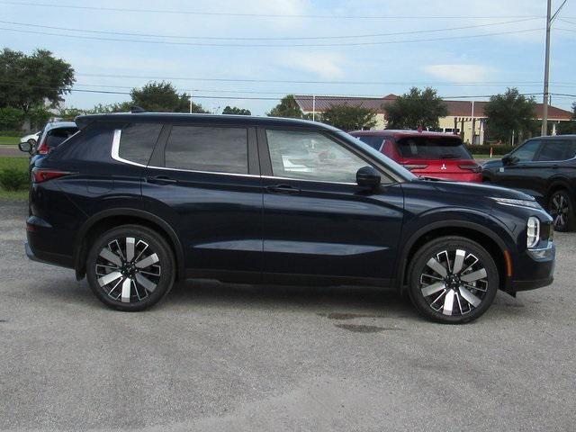new 2025 Mitsubishi Outlander car, priced at $26,240