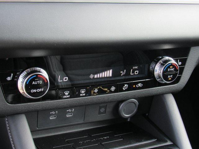 new 2025 Mitsubishi Outlander car, priced at $26,240