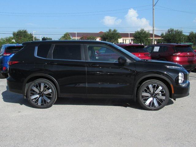 new 2025 Mitsubishi Outlander car, priced at $26,205