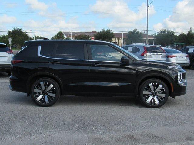 new 2025 Mitsubishi Outlander car, priced at $25,785