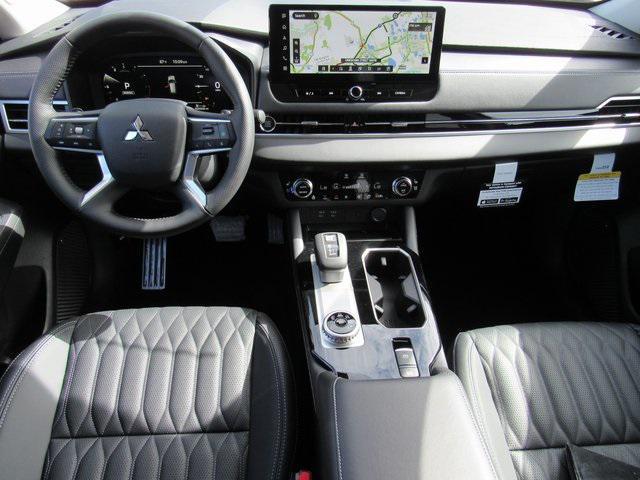 new 2025 Mitsubishi Outlander car, priced at $33,745