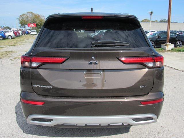 new 2024 Mitsubishi Outlander car, priced at $29,010