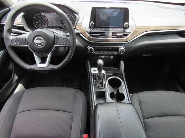 used 2023 Nissan Altima car, priced at $15,992