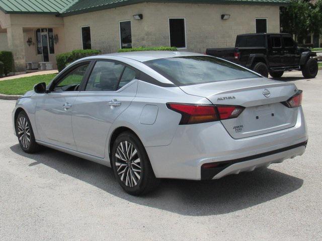 used 2023 Nissan Altima car, priced at $15,992