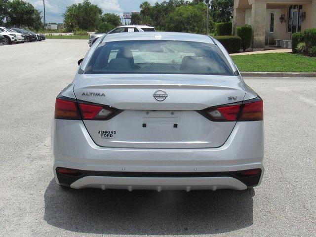 used 2023 Nissan Altima car, priced at $15,992